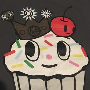 Tokidoki Gray Cupcake T-shirt